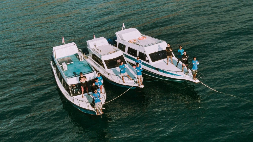 Sewa Speed Boat Labuan Bajo