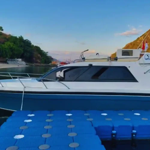 speed boat labuan bajo Walet